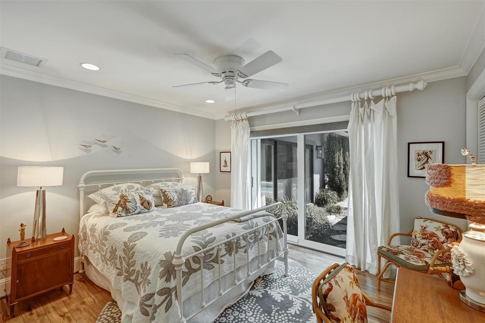 Image 18 of 34 For 4160 39th Street S