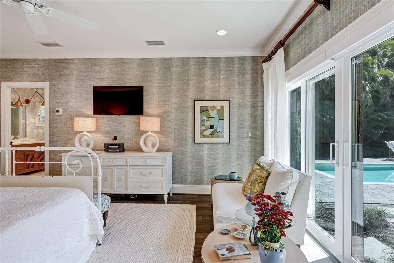 Image 23 of 34 For 4160 39th Street S