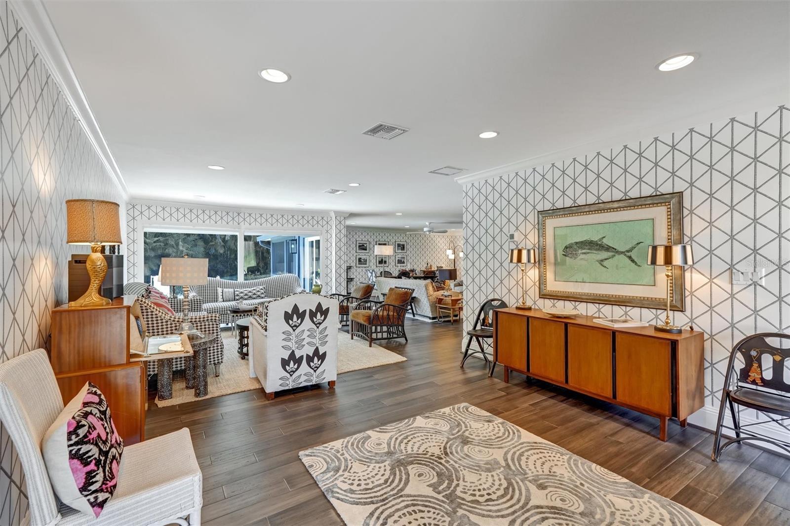 Image 3 of 34 For 4160 39th Street S