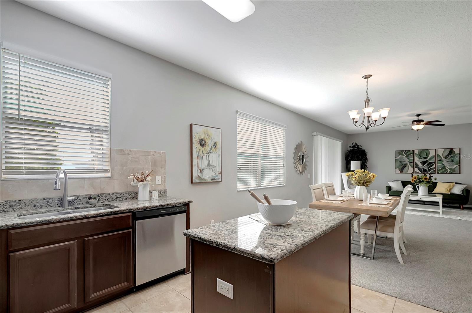 Image 22 of 49 For 10653 Pictorial Park Drive