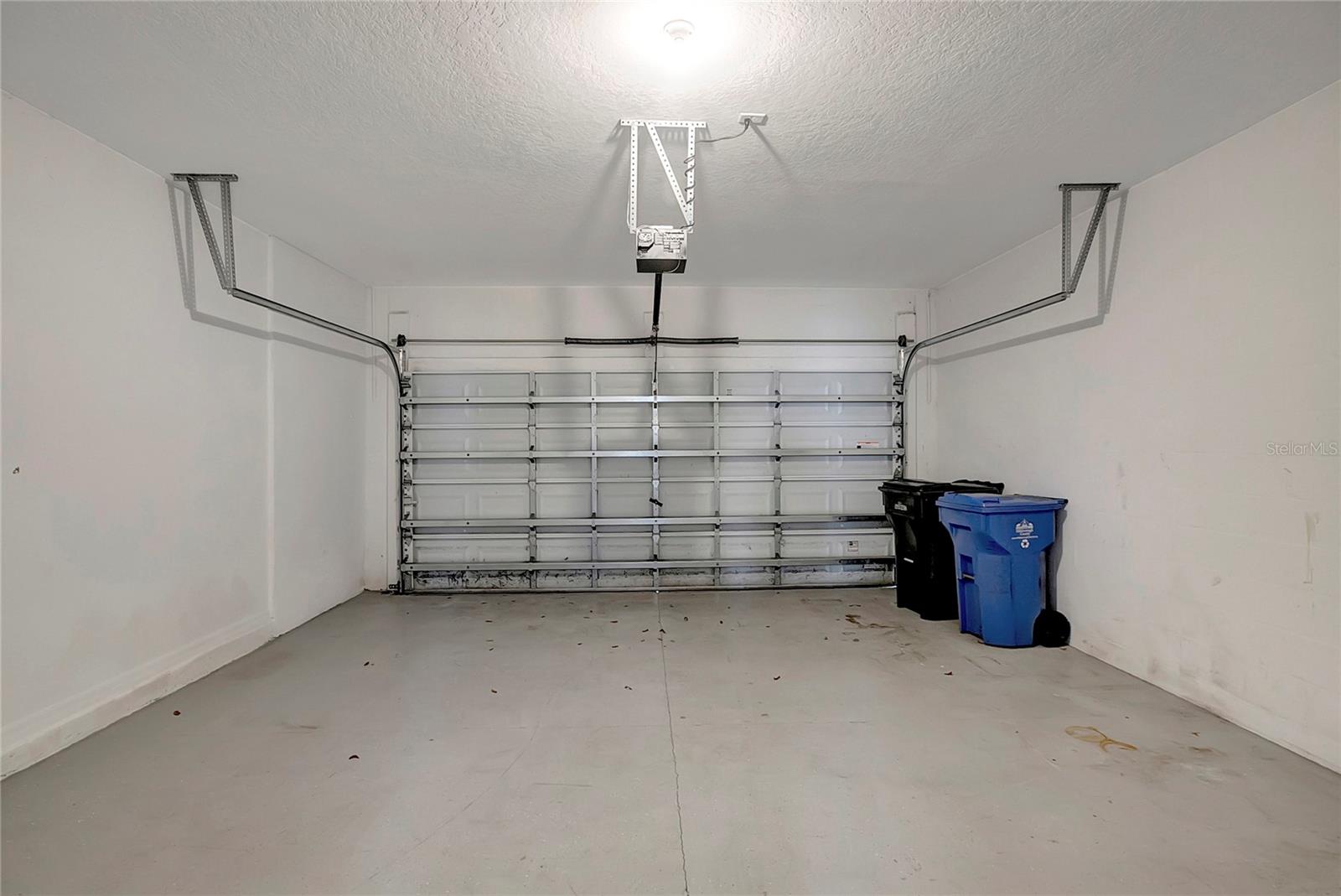 Image 25 of 49 For 10653 Pictorial Park Drive