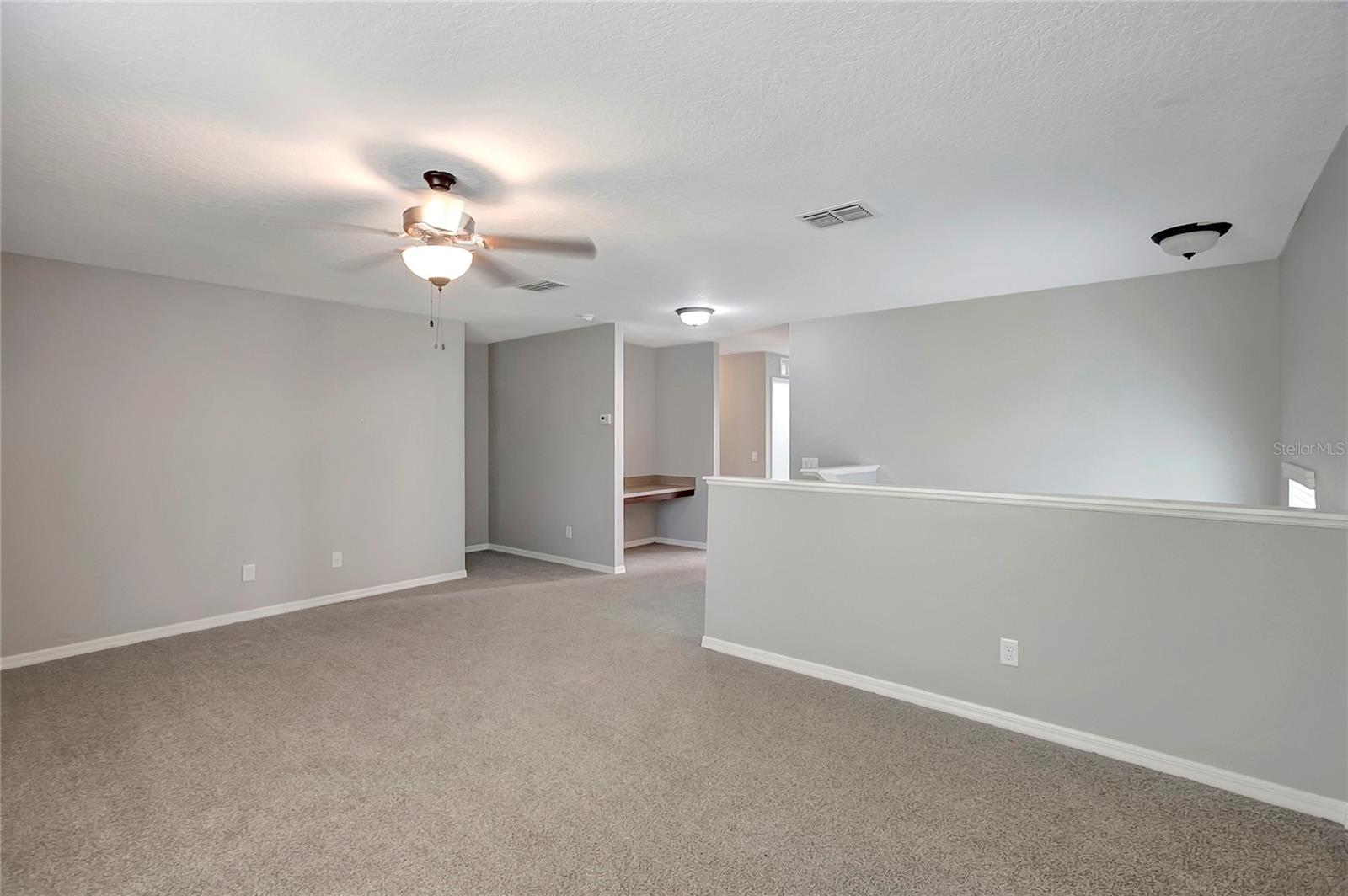 Image 29 of 49 For 10653 Pictorial Park Drive