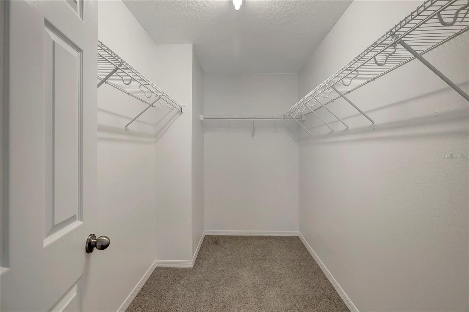 Image 34 of 49 For 10653 Pictorial Park Drive