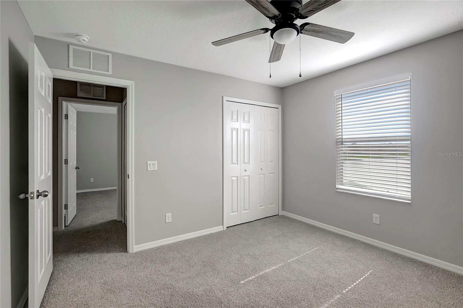 Image 38 of 49 For 10653 Pictorial Park Drive