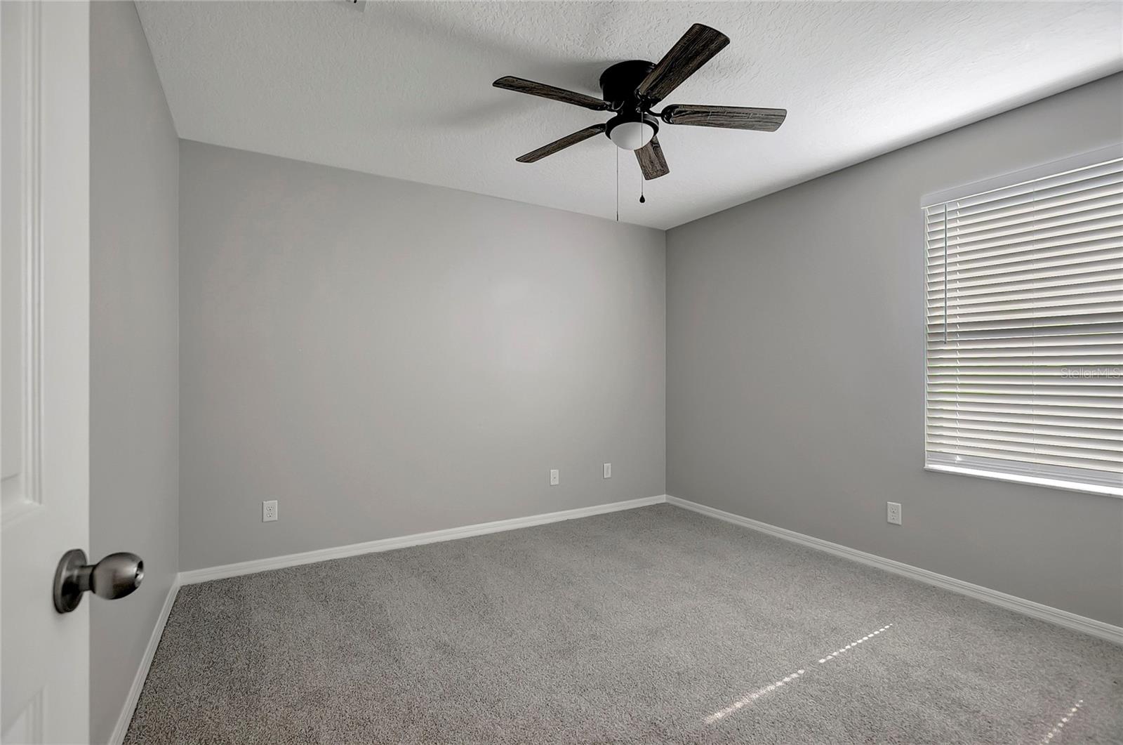 Image 40 of 49 For 10653 Pictorial Park Drive