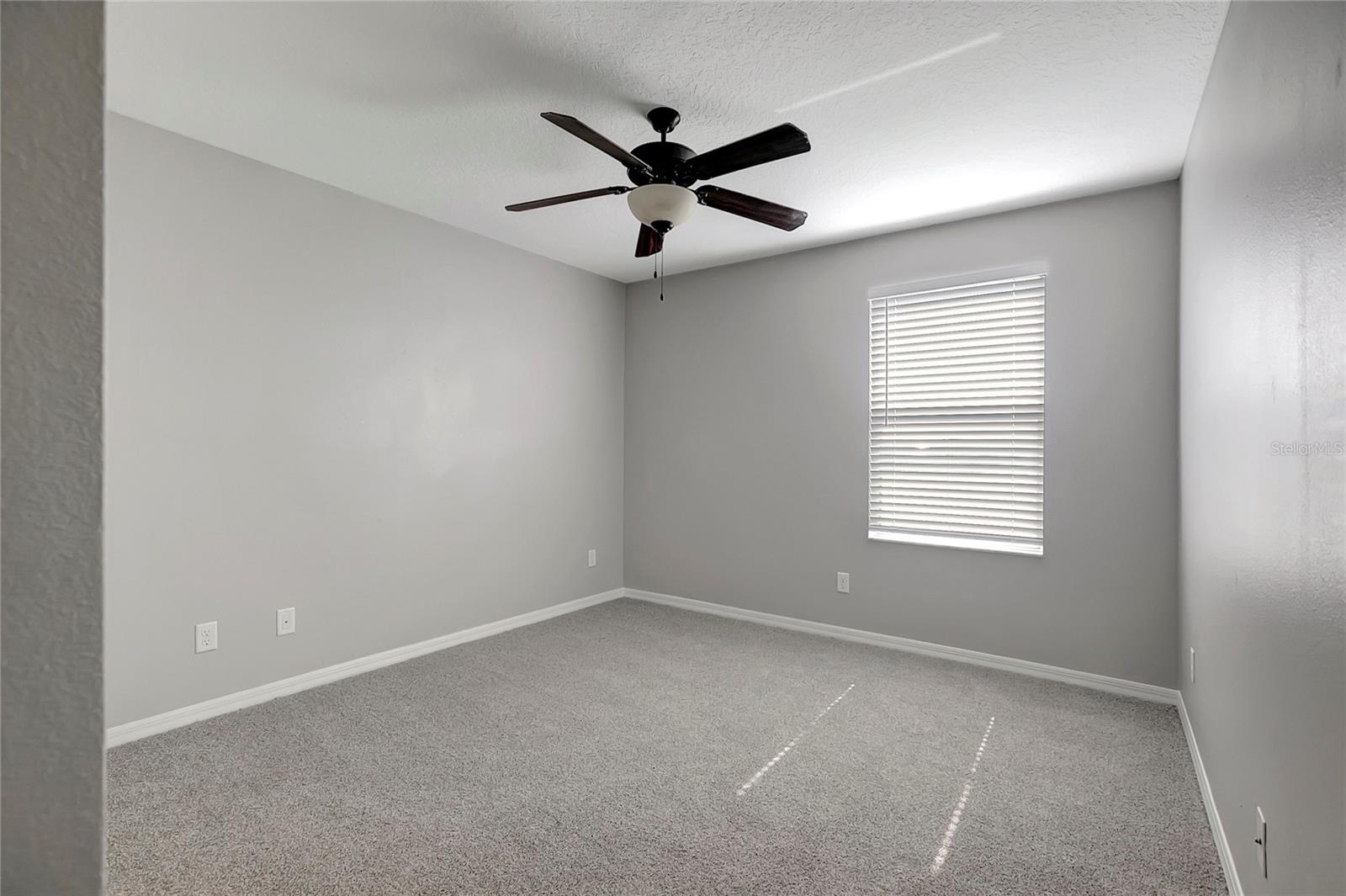 Image 42 of 49 For 10653 Pictorial Park Drive