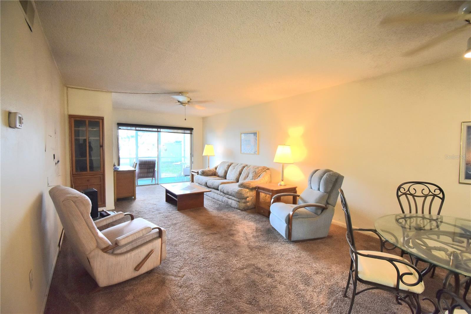 Image 8 of 15 For 952 Virginia Street 107