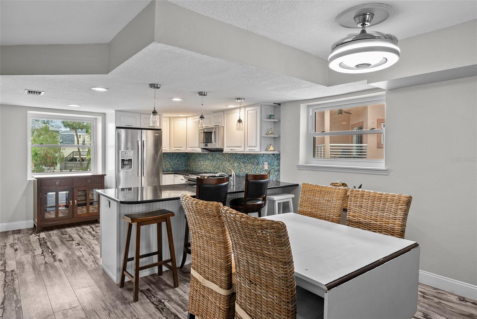 Image 11 of 64 For 619 2nd Street 2