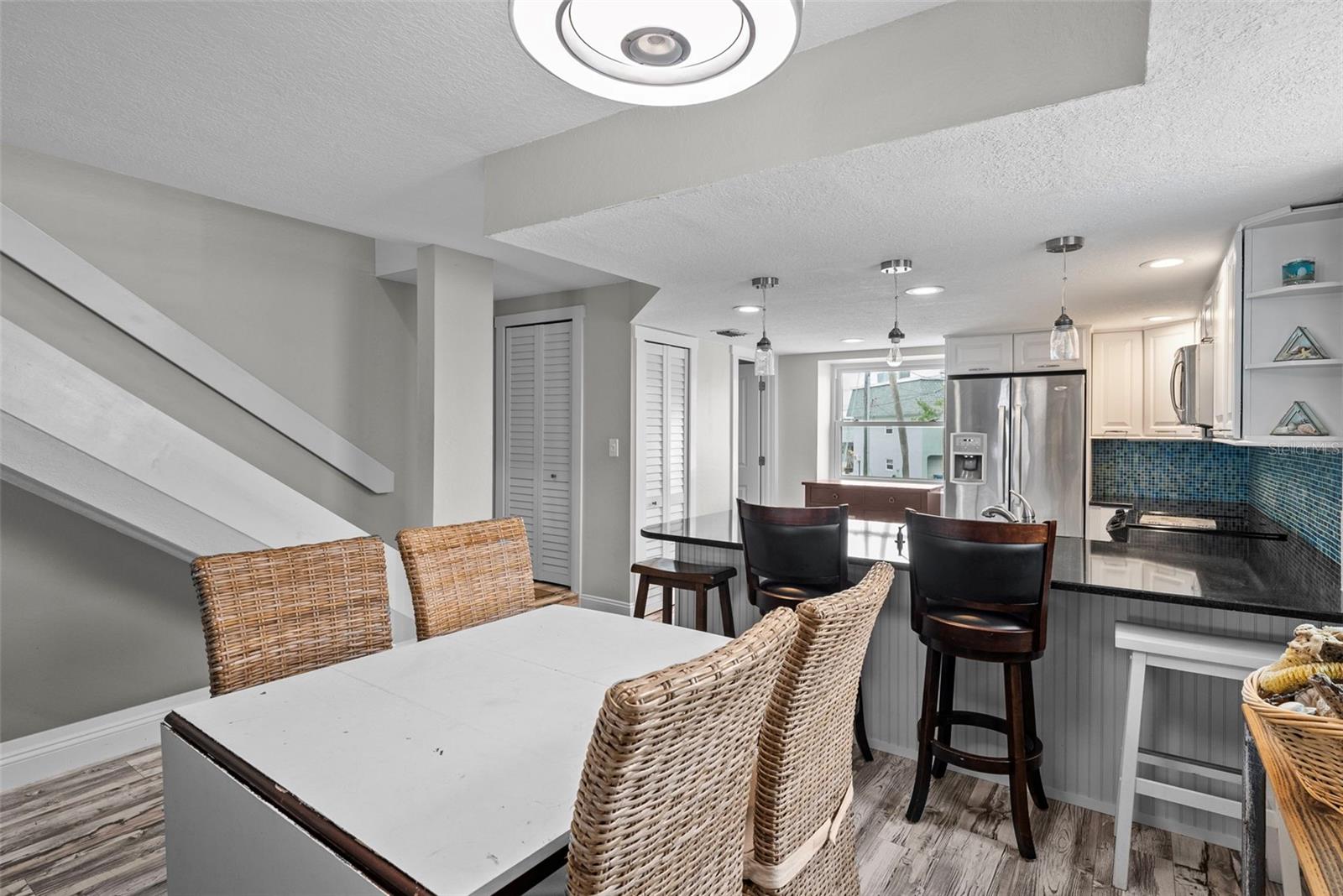 Image 12 of 64 For 619 2nd Street 2