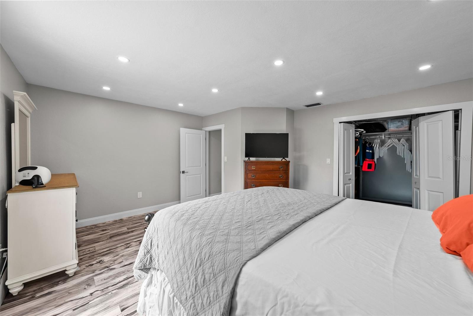 Image 19 of 64 For 619 2nd Street 2