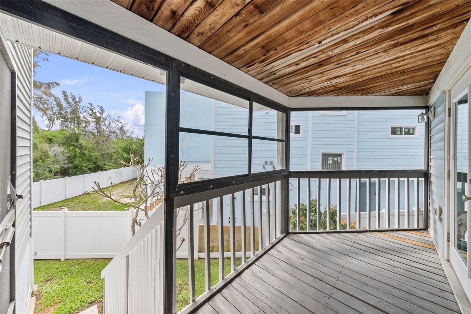 Image 53 of 64 For 619 2nd Street 2