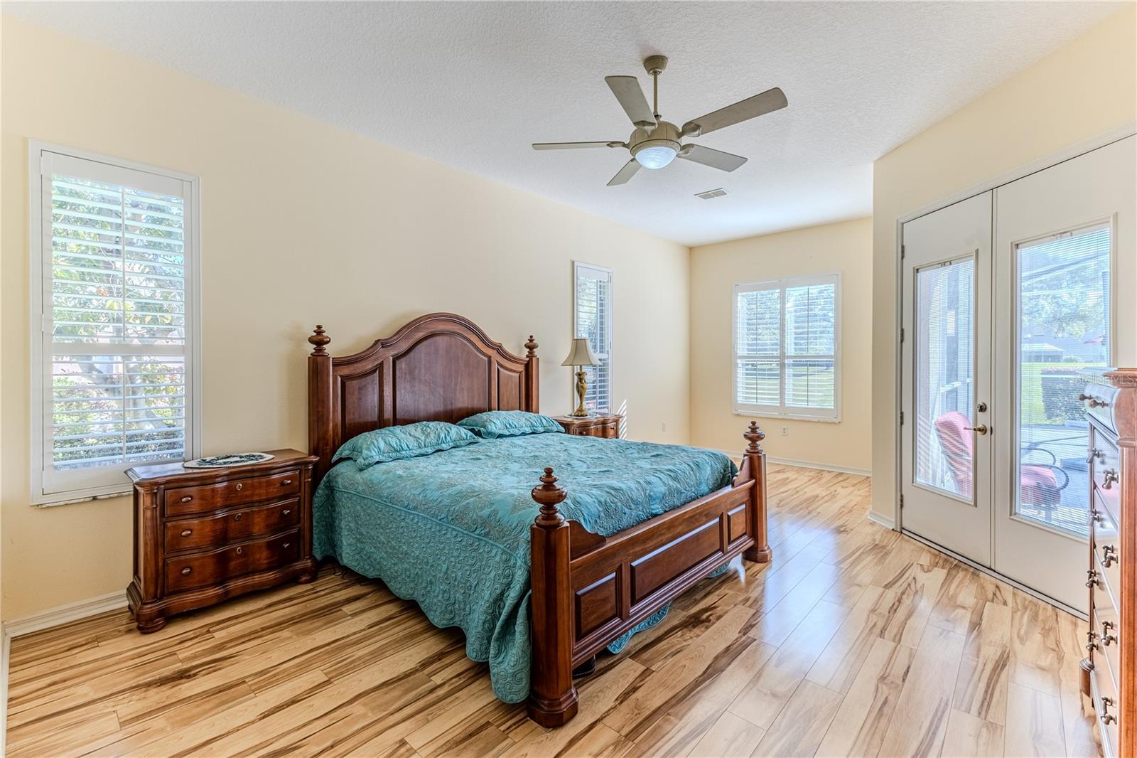 Image 12 of 100 For 5140 Championship Cup Lane