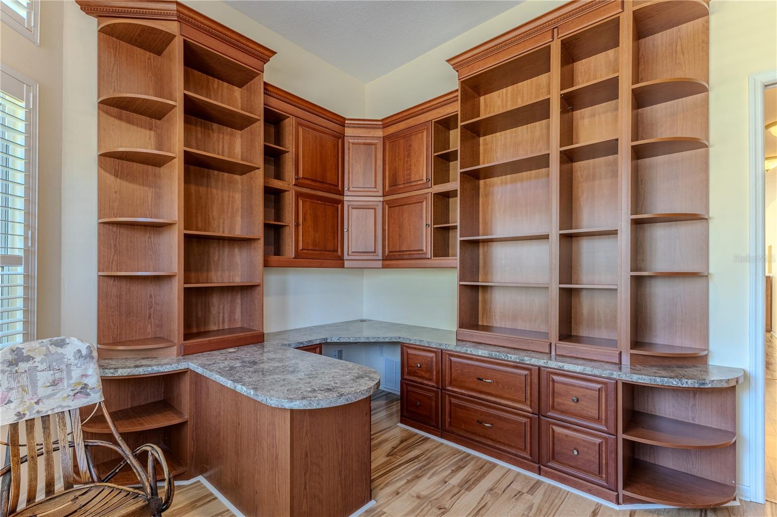 Image 25 of 100 For 5140 Championship Cup Lane