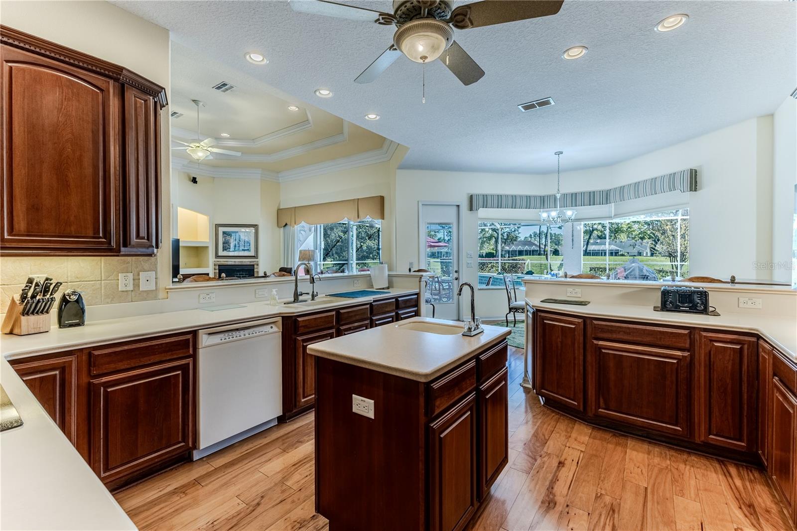 Image 52 of 100 For 5140 Championship Cup Lane