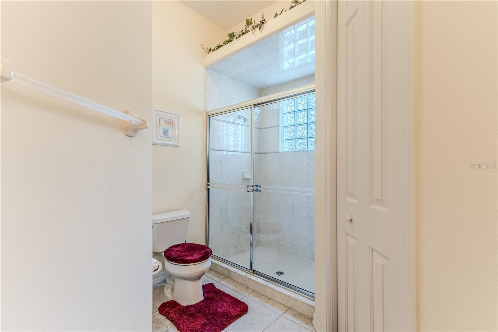 Image 63 of 100 For 5140 Championship Cup Lane