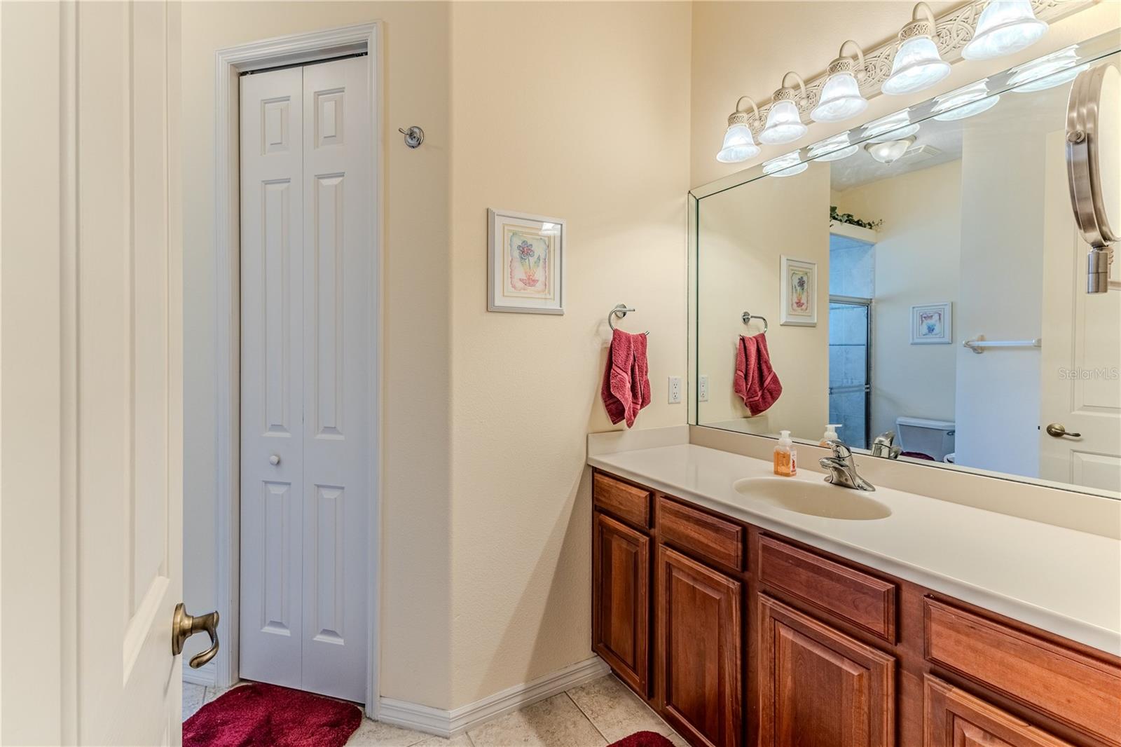 Image 64 of 100 For 5140 Championship Cup Lane