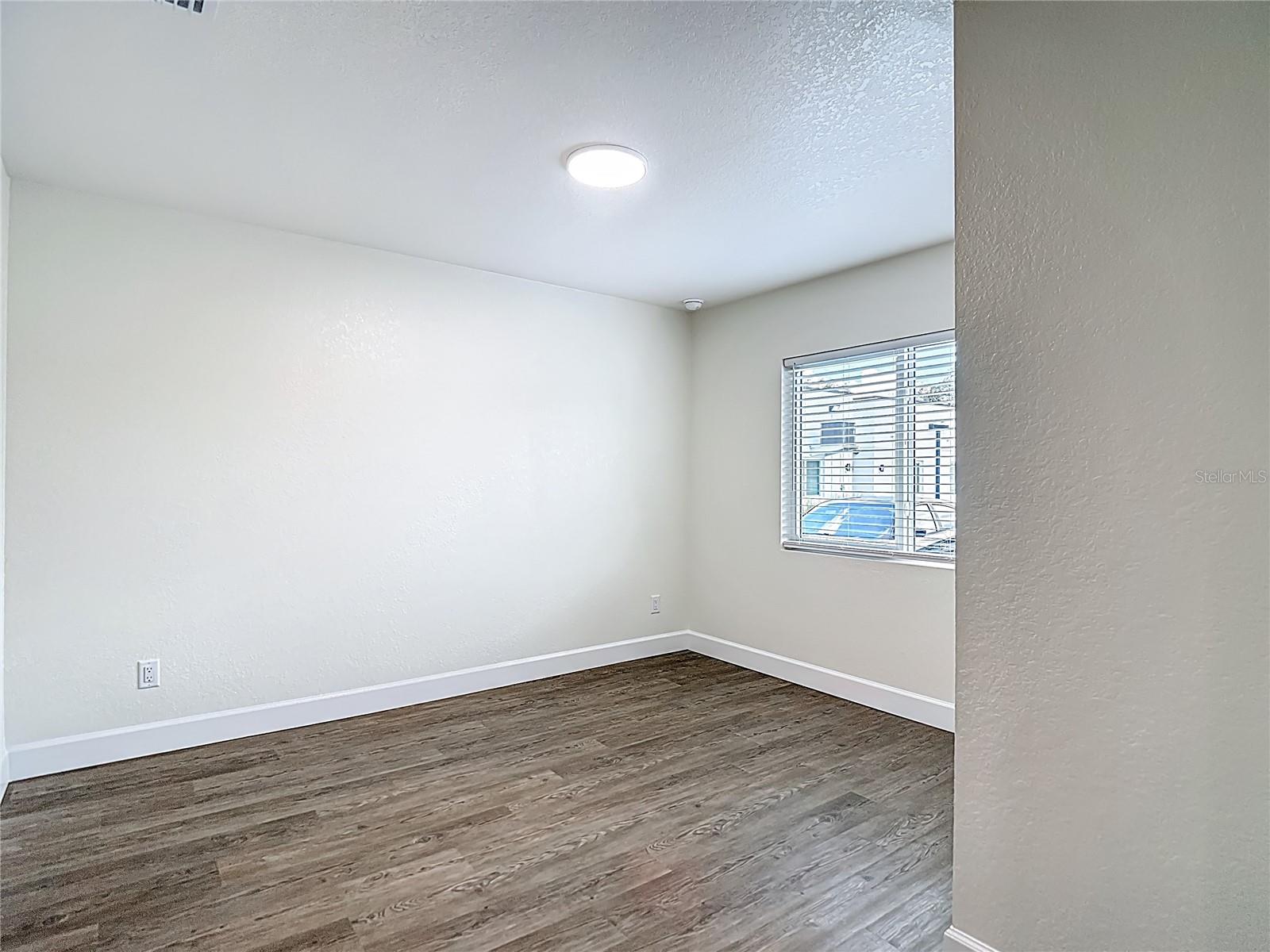 Image 13 of 25 For 401 Boyer Street 3