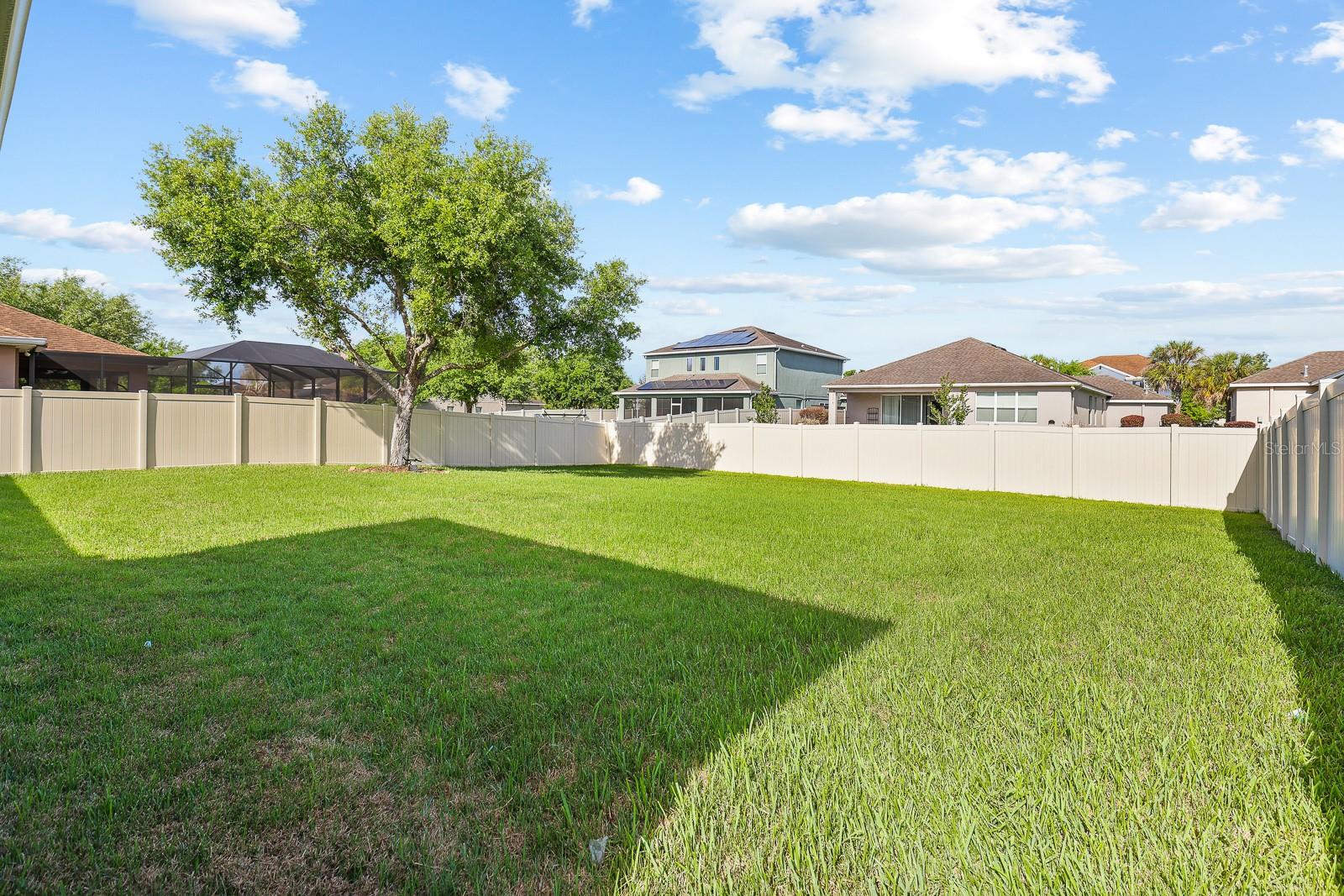 Image 33 of 45 For 11204 Coventry Grove Circle