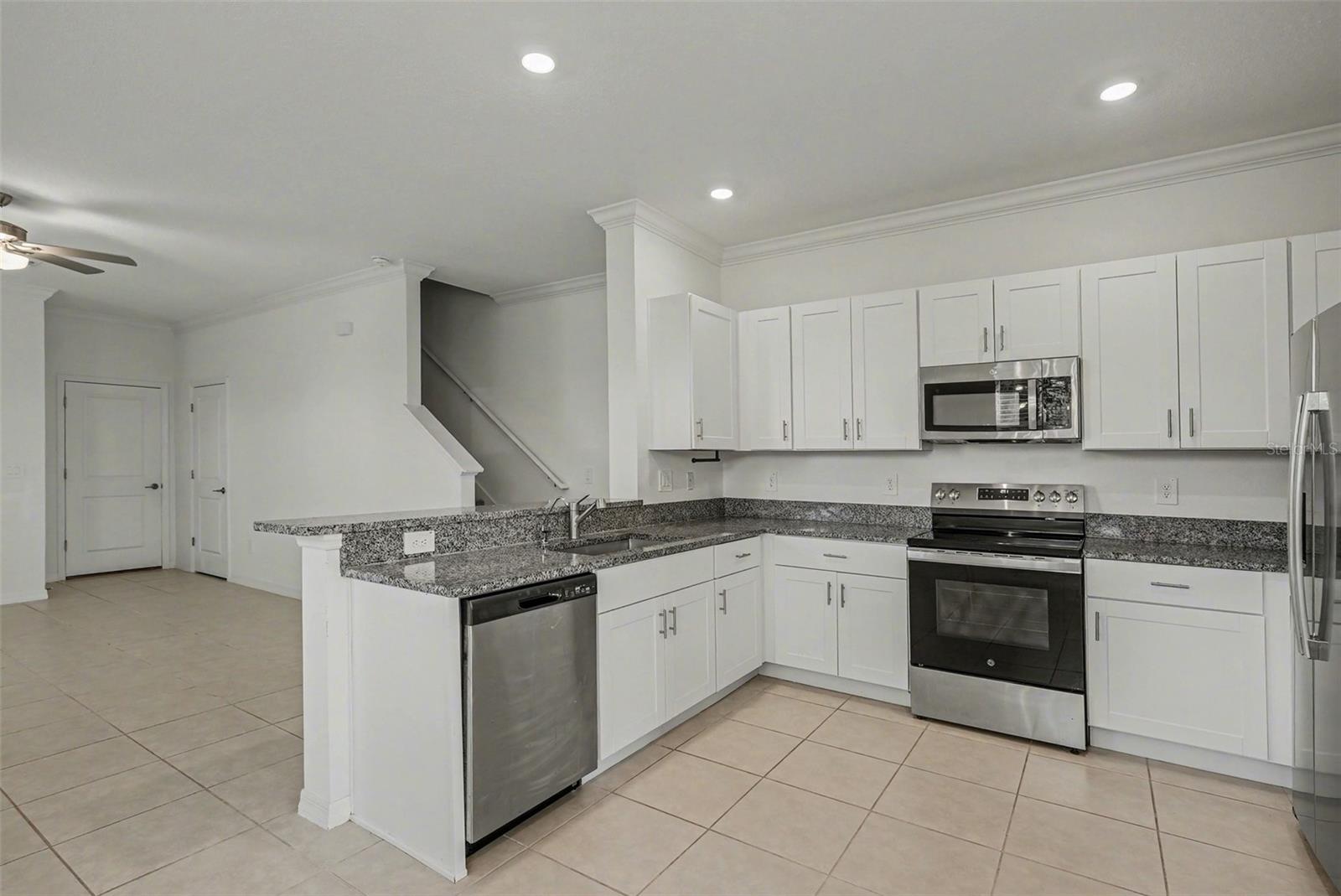 Image 9 of 31 For 36456 Well Hill Way