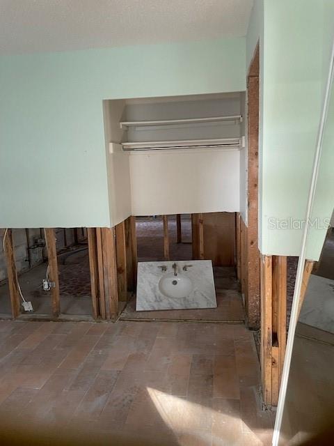 Image 40 of 49 For 1924 62nd Avenue Ne