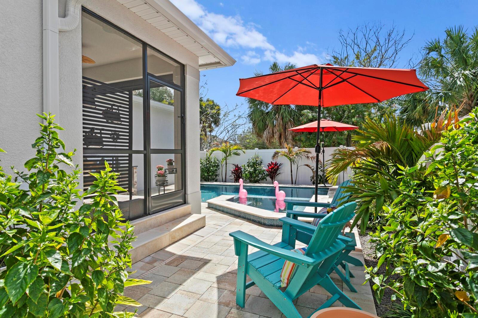 Image 11 of 66 For 2702 Cass Street