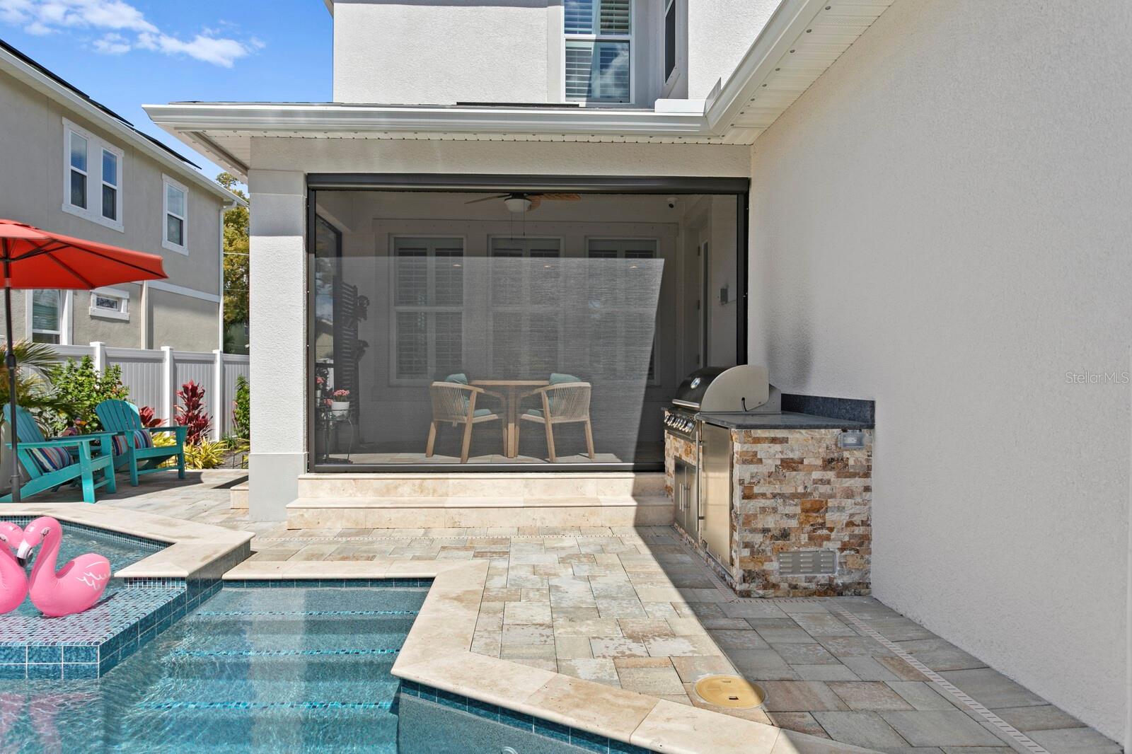 Image 13 of 66 For 2702 Cass Street