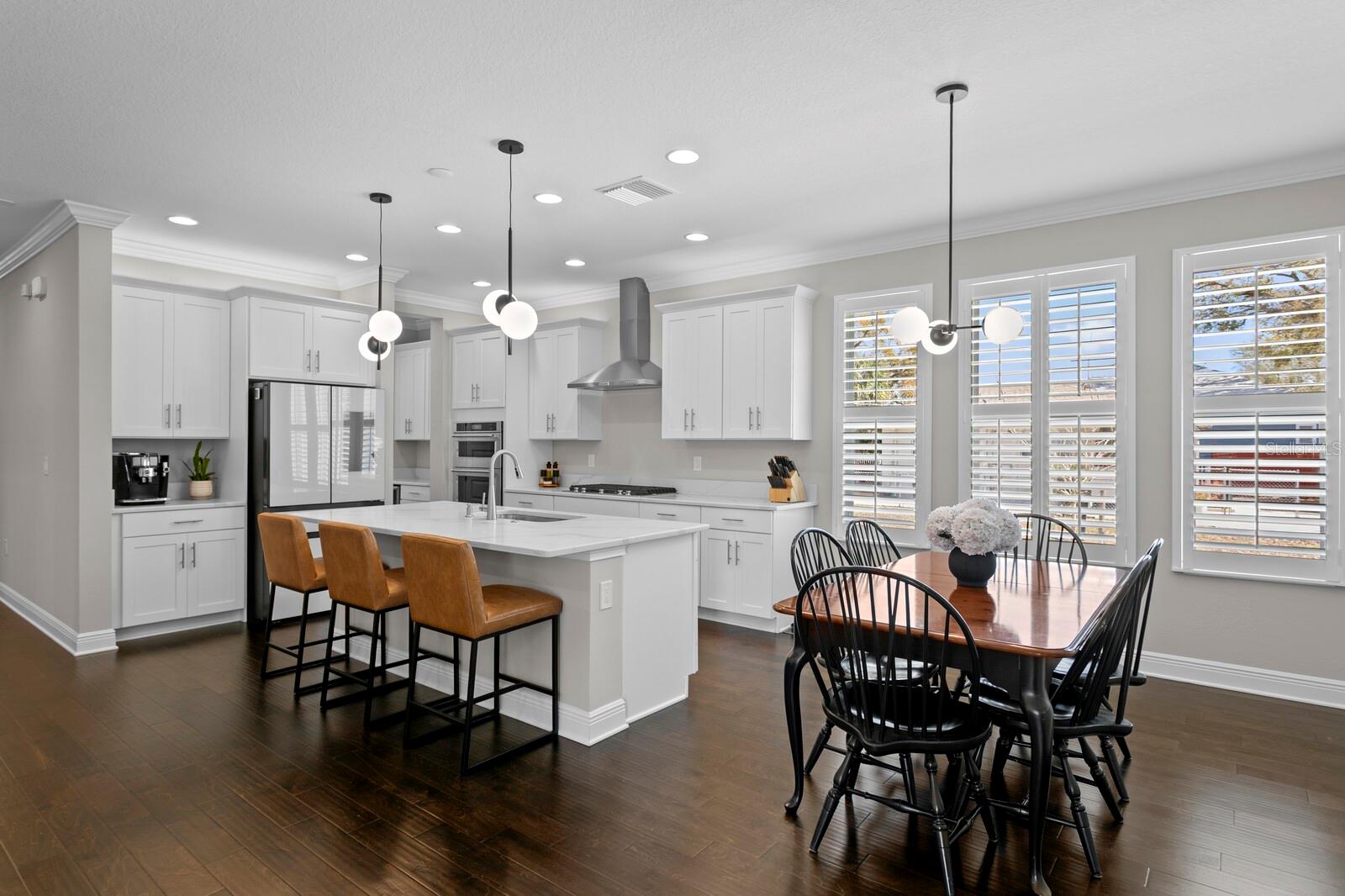 Image 26 of 66 For 2702 Cass Street