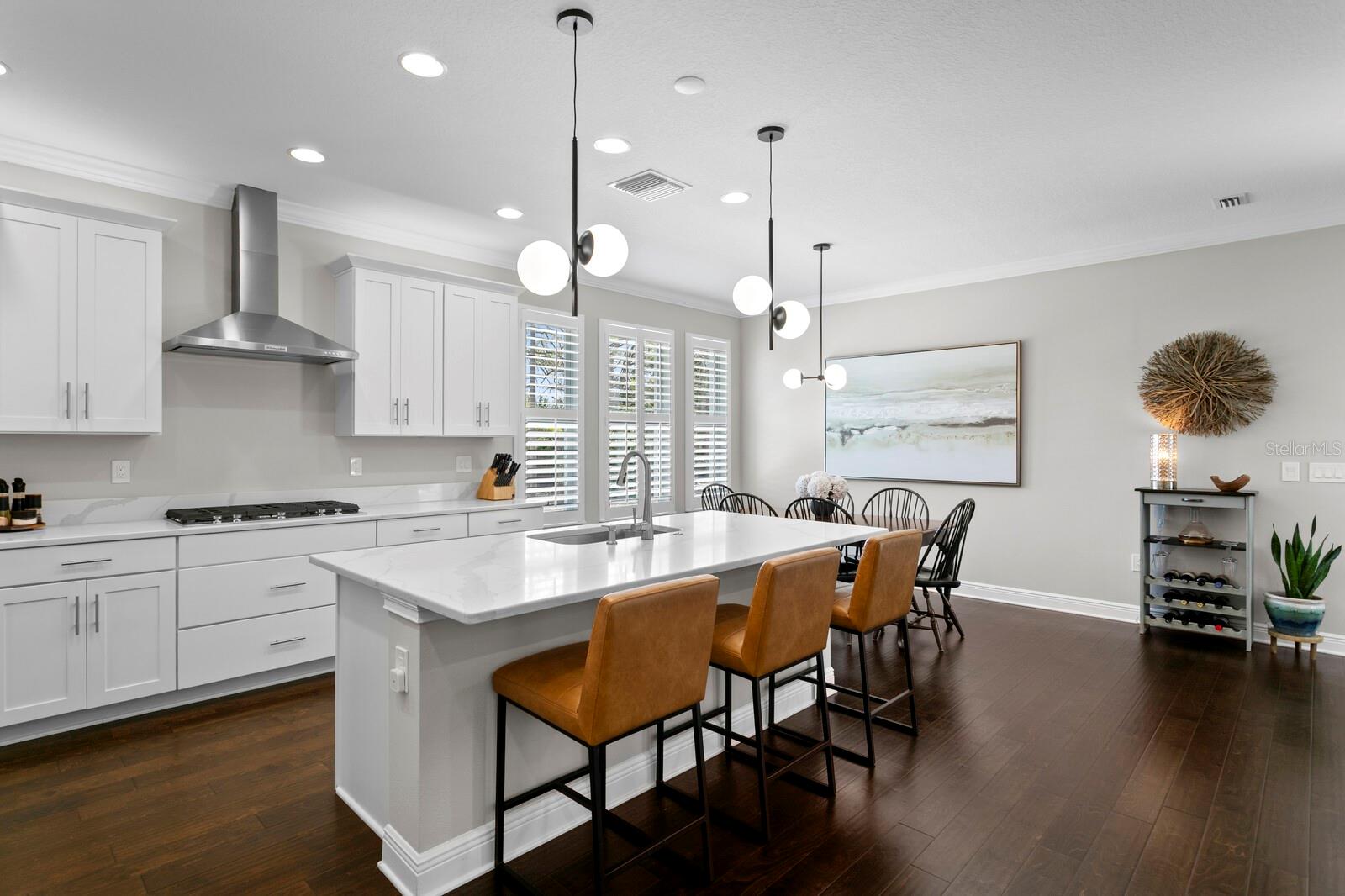 Image 28 of 66 For 2702 Cass Street