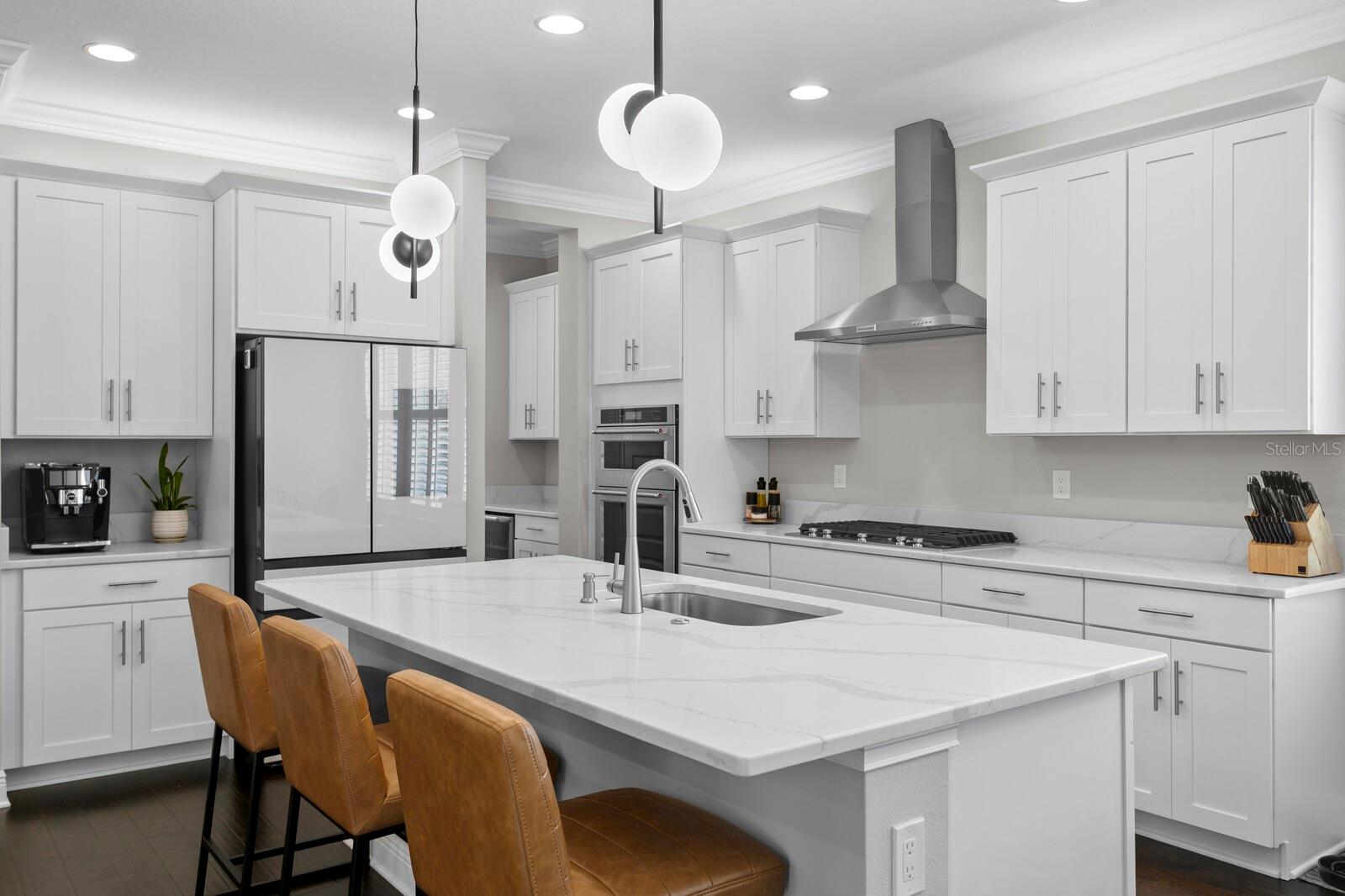 Image 29 of 66 For 2702 Cass Street