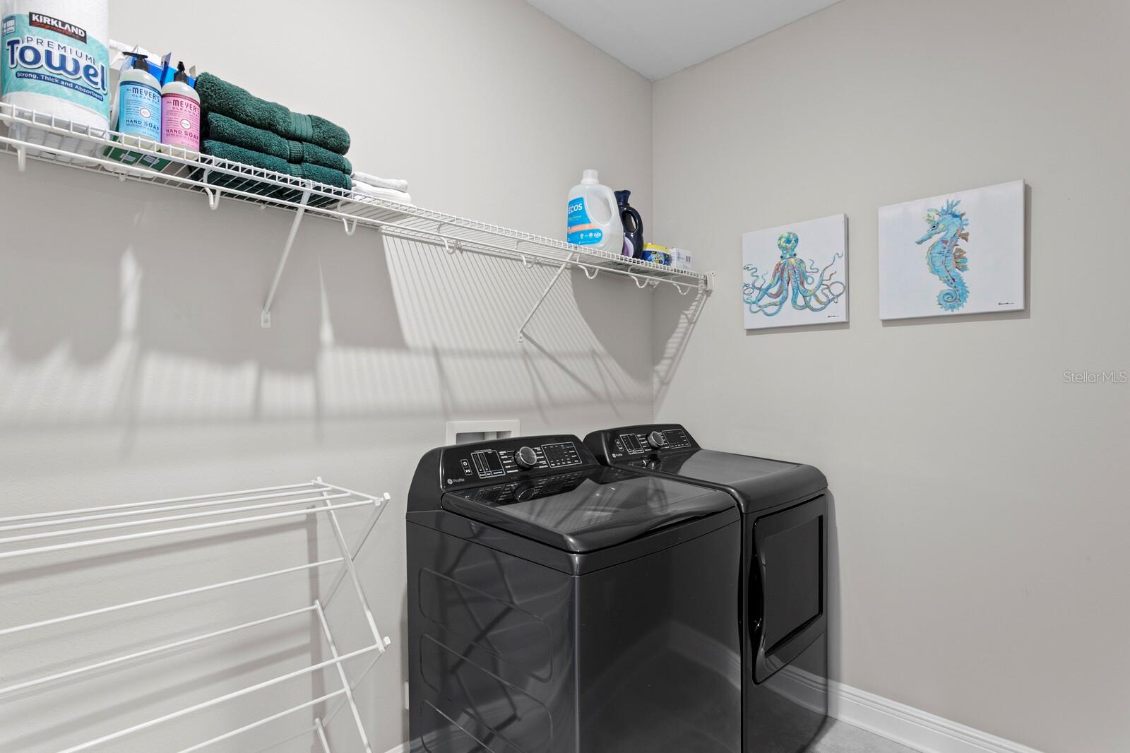 Image 47 of 66 For 2702 Cass Street