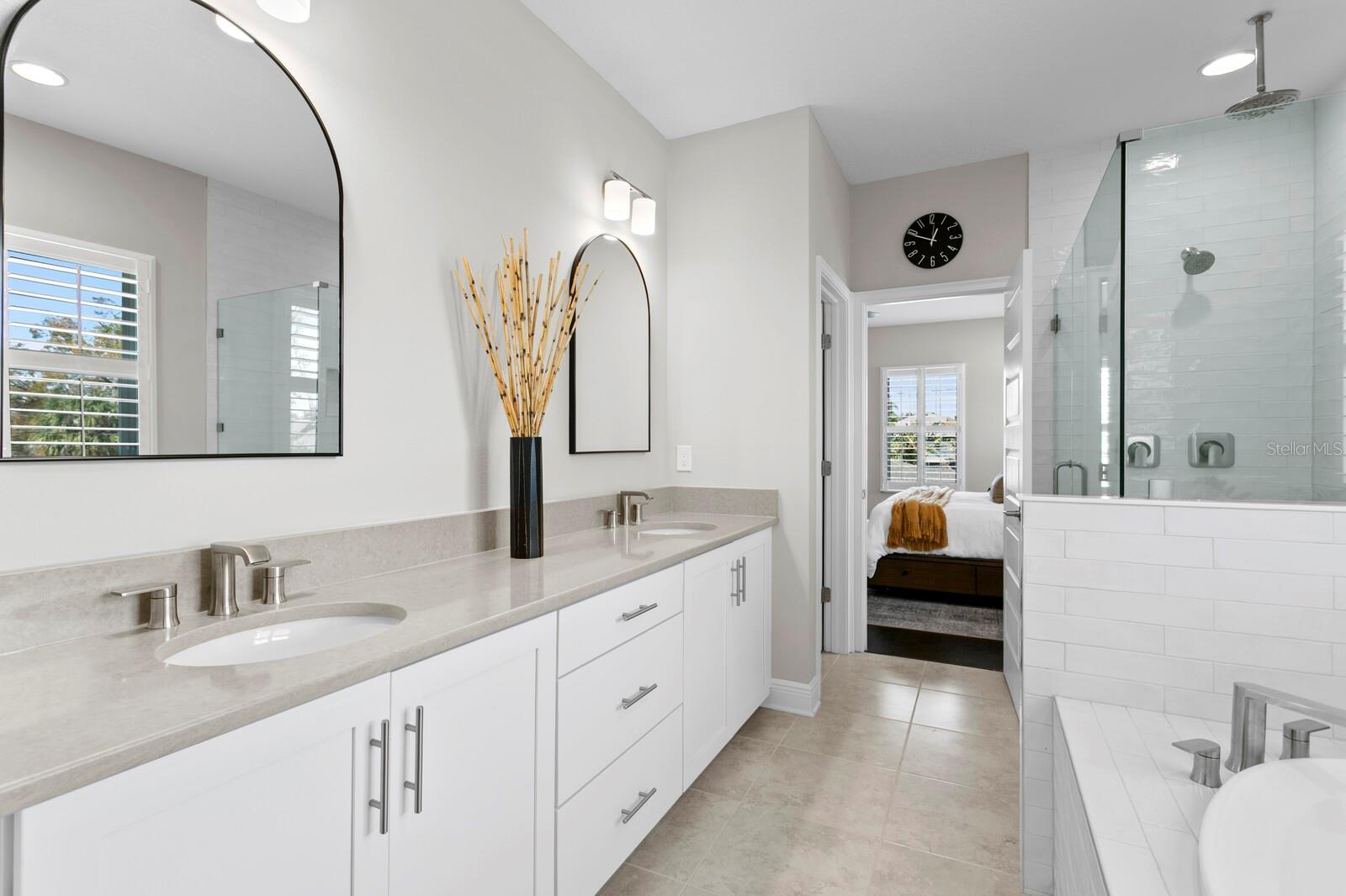 Image 55 of 66 For 2702 Cass Street