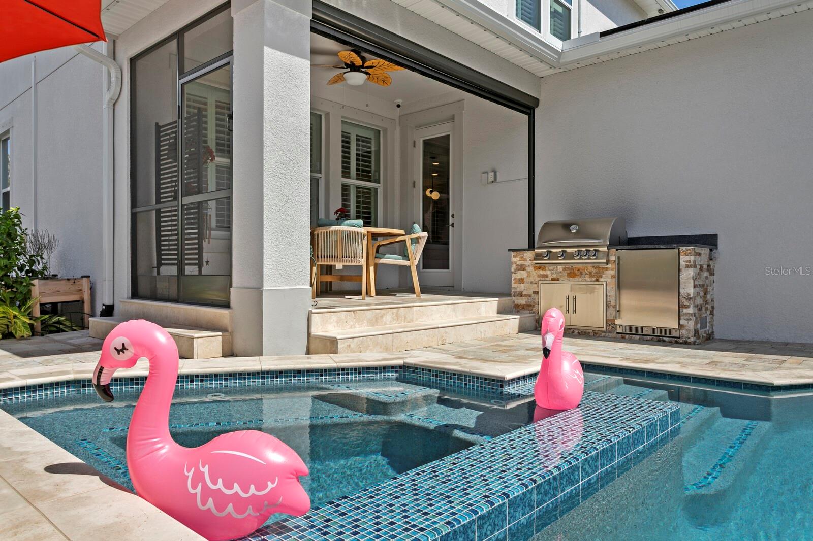 Image 6 of 66 For 2702 Cass Street