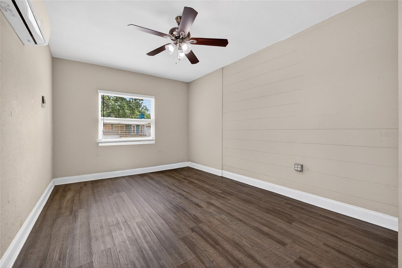 Image 12 of 15 For 4621 25th Avenue S