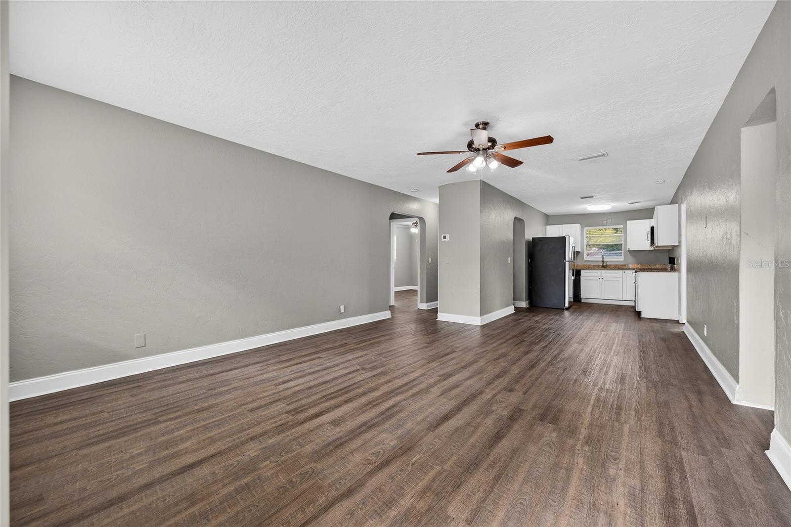 Image 3 of 15 For 4621 25th Avenue S