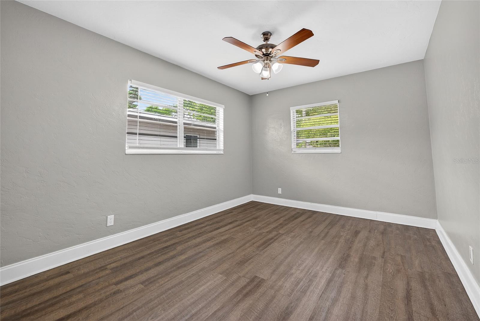 Image 8 of 15 For 4621 25th Avenue S