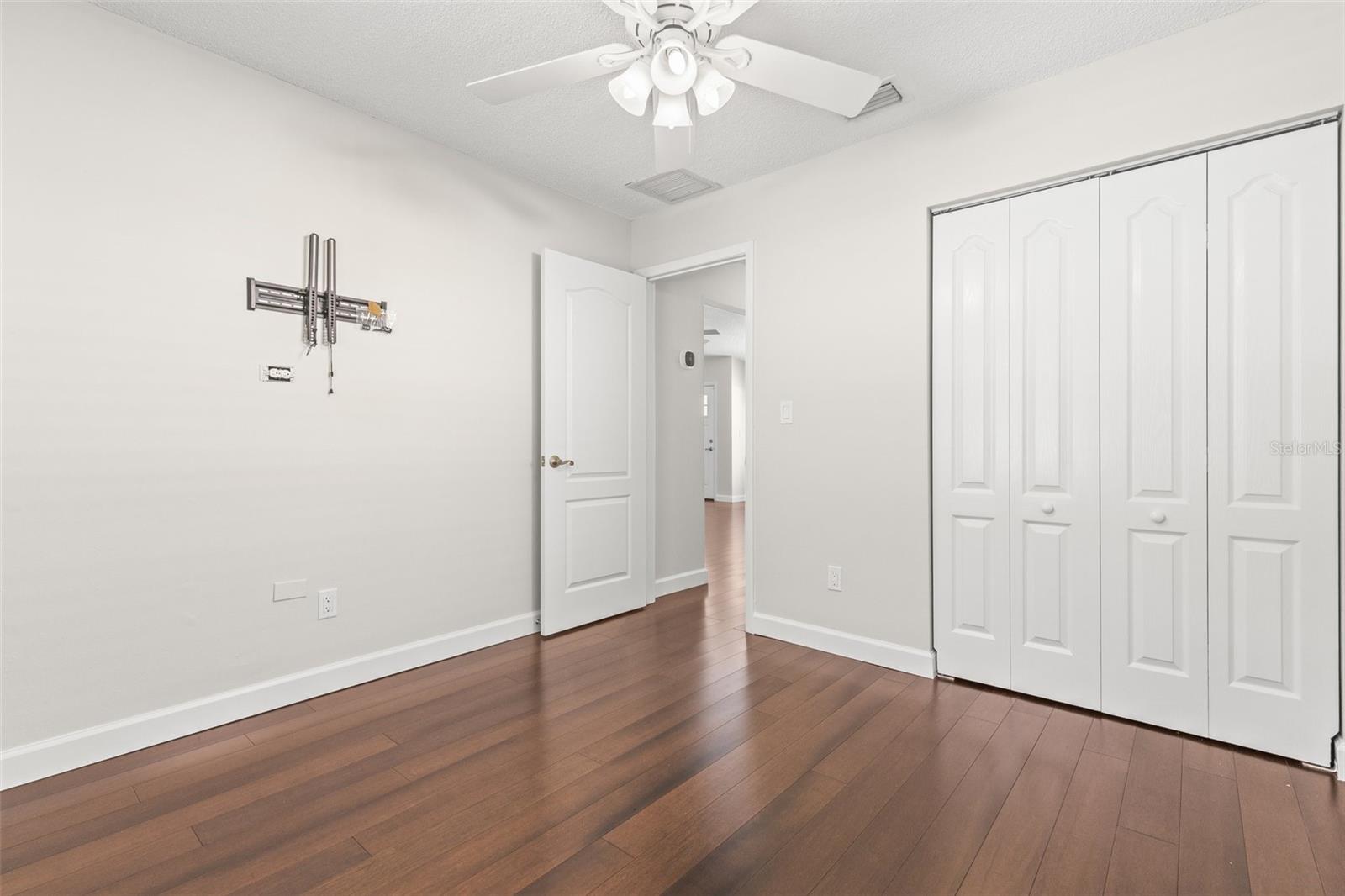 Image 21 of 27 For 3309 Napoleon Avenue