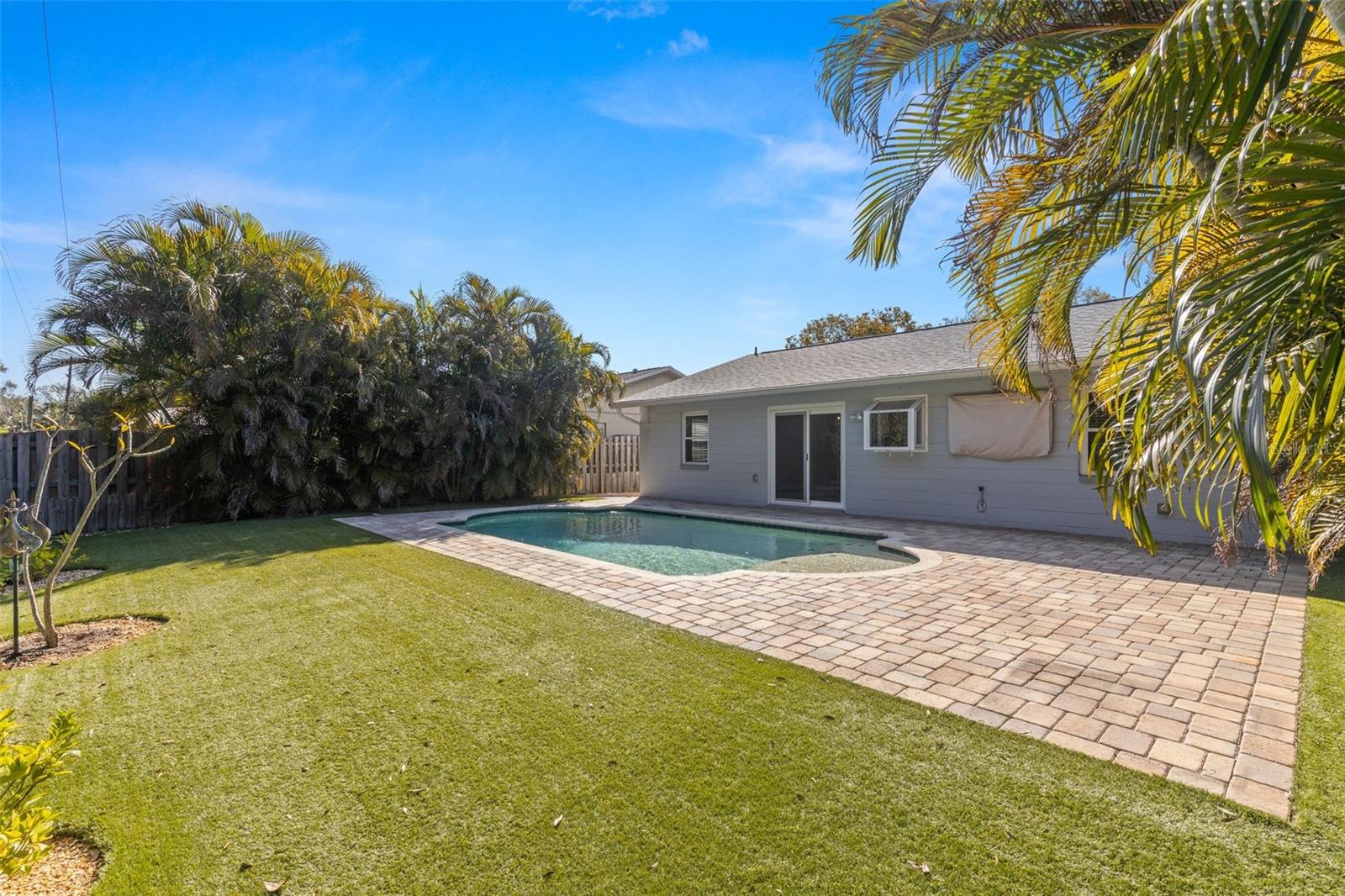 Image 25 of 27 For 3309 Napoleon Avenue