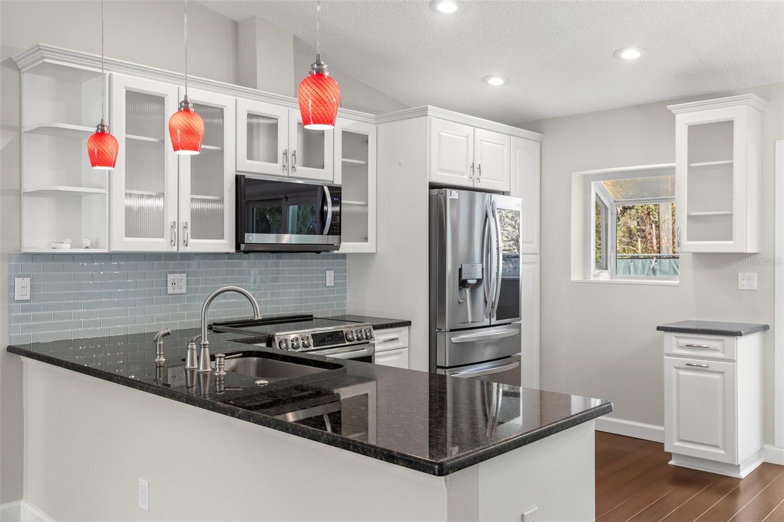 Image 8 of 27 For 3309 Napoleon Avenue