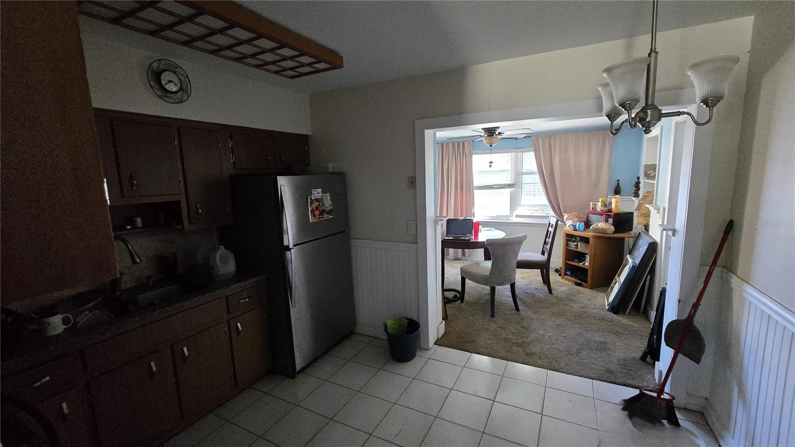 Image 16 of 22 For 2221 Euclid Circle S