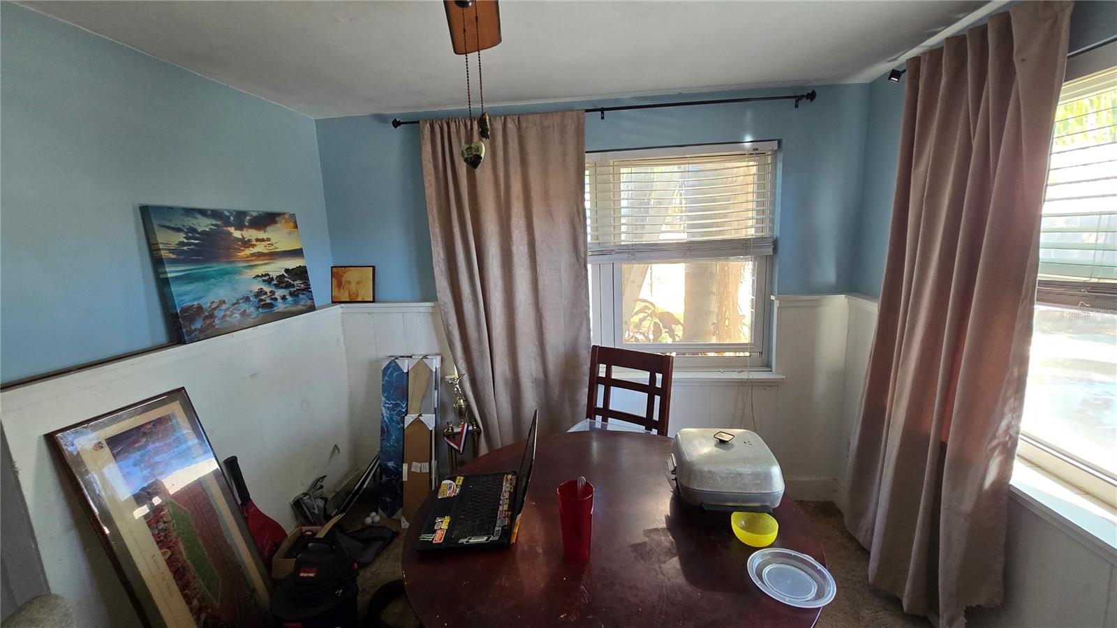 Image 21 of 22 For 2221 Euclid Circle S