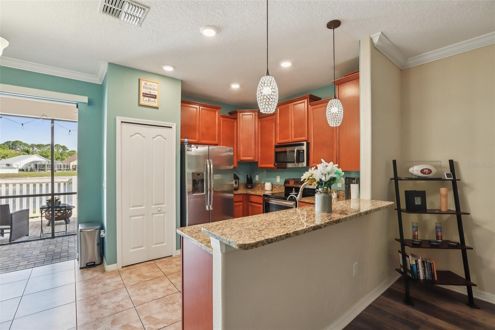 Image 12 of 36 For 12034 Greengate Drive