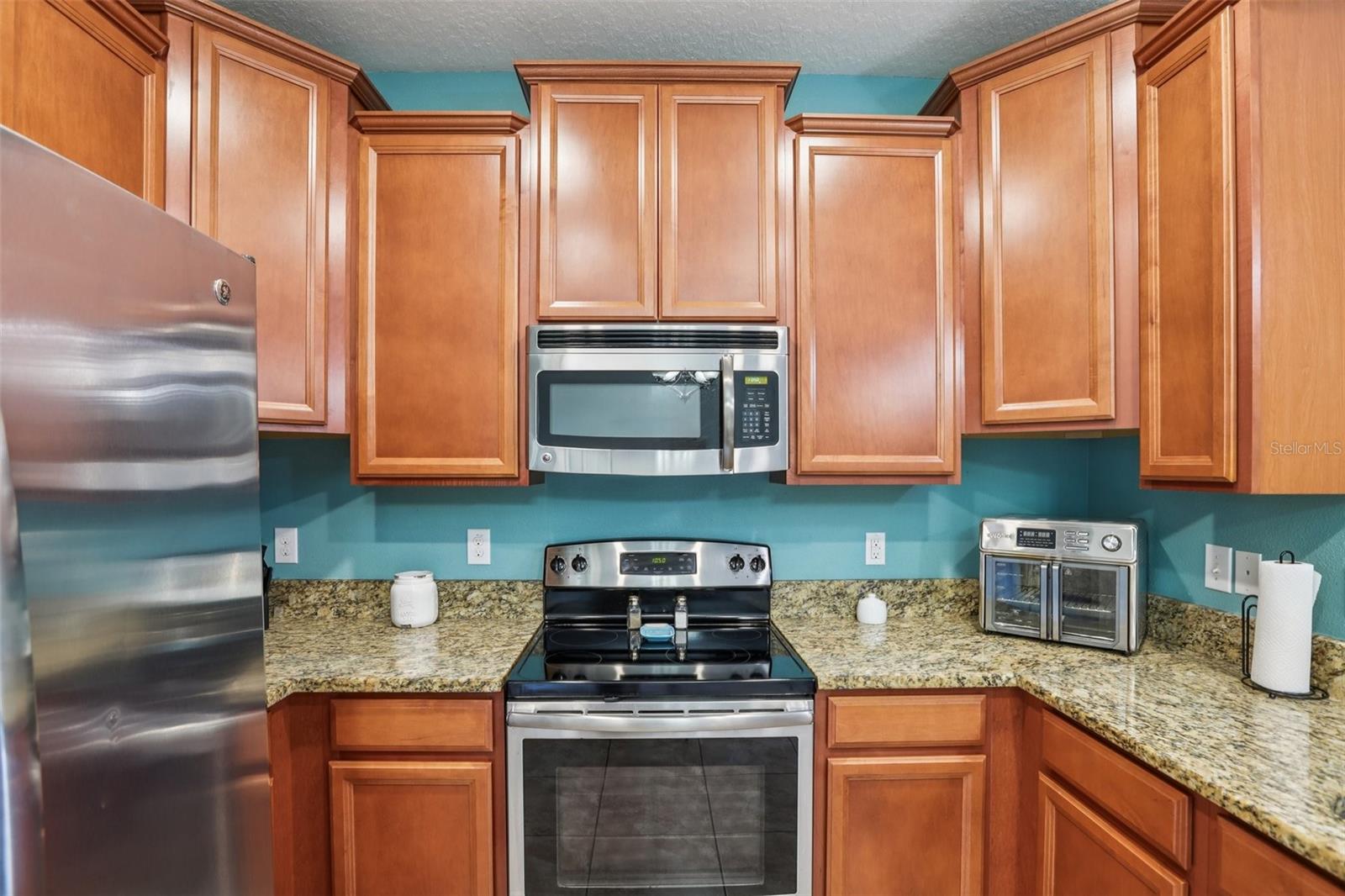 Image 13 of 36 For 12034 Greengate Drive