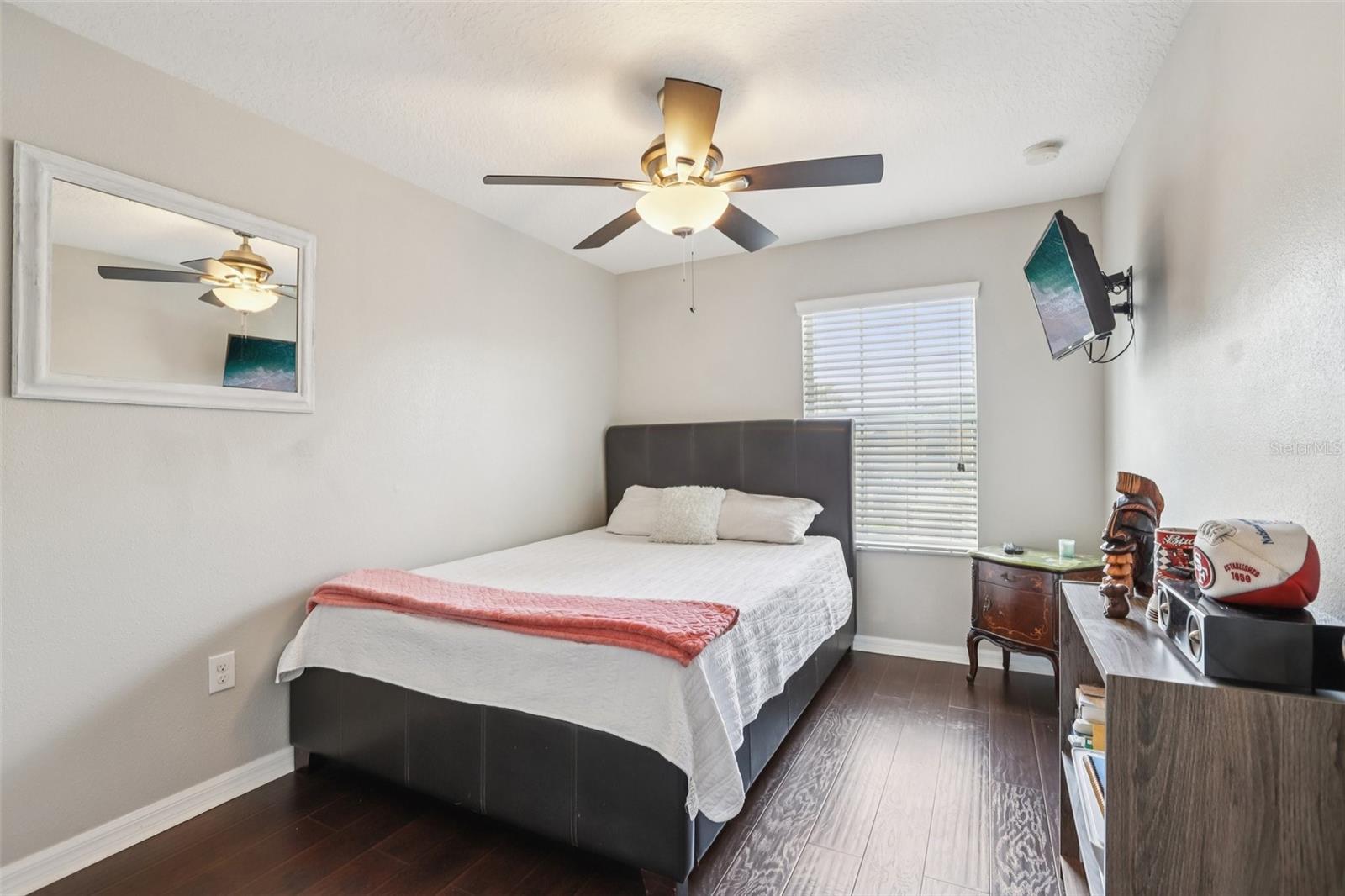 Image 17 of 36 For 12034 Greengate Drive