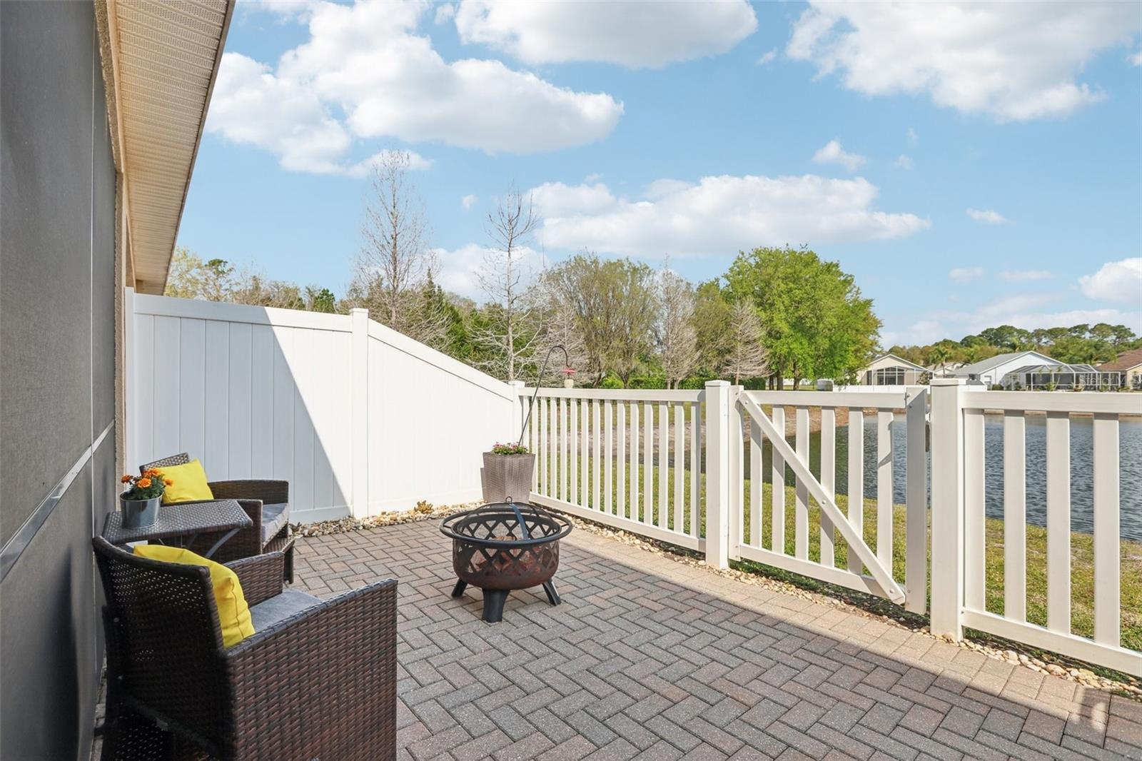 Image 29 of 36 For 12034 Greengate Drive