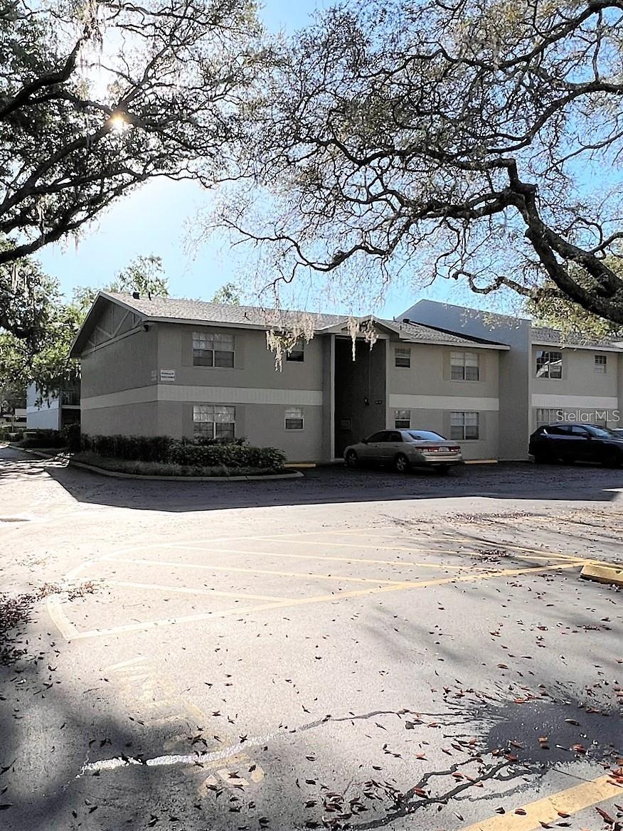 Image 14 of 16 For 14470 Reuter Strasse Circle 405