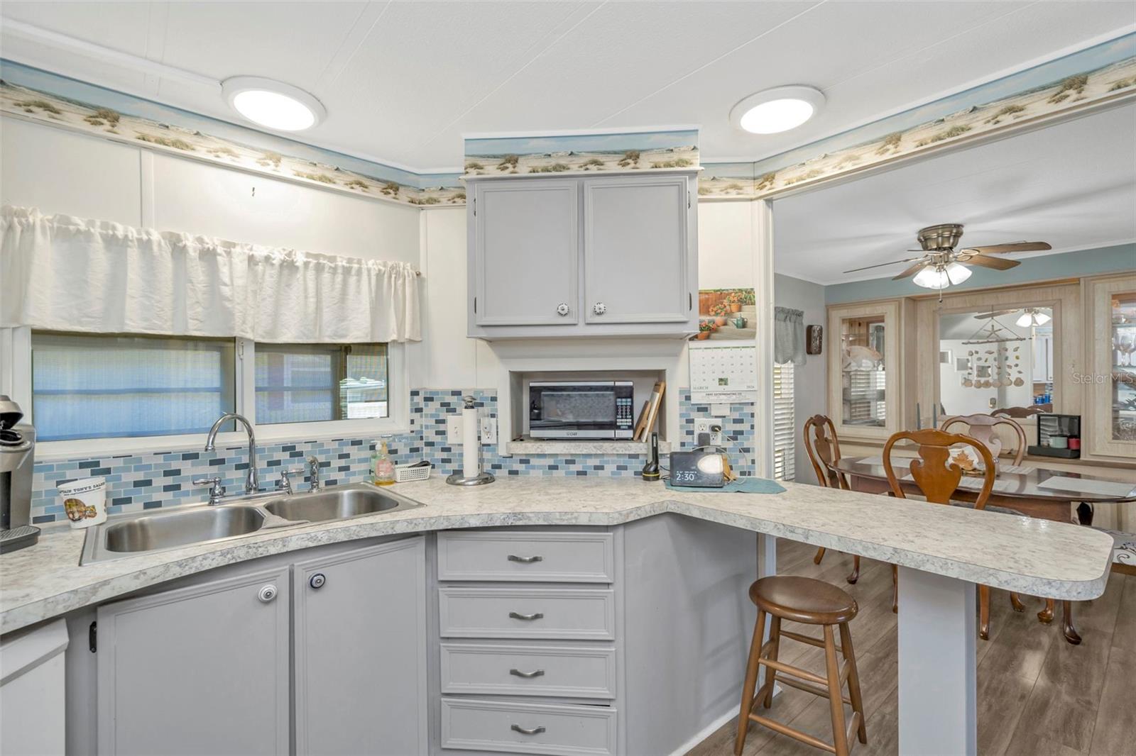 Image 11 of 36 For 148 Beechwood Drive 57