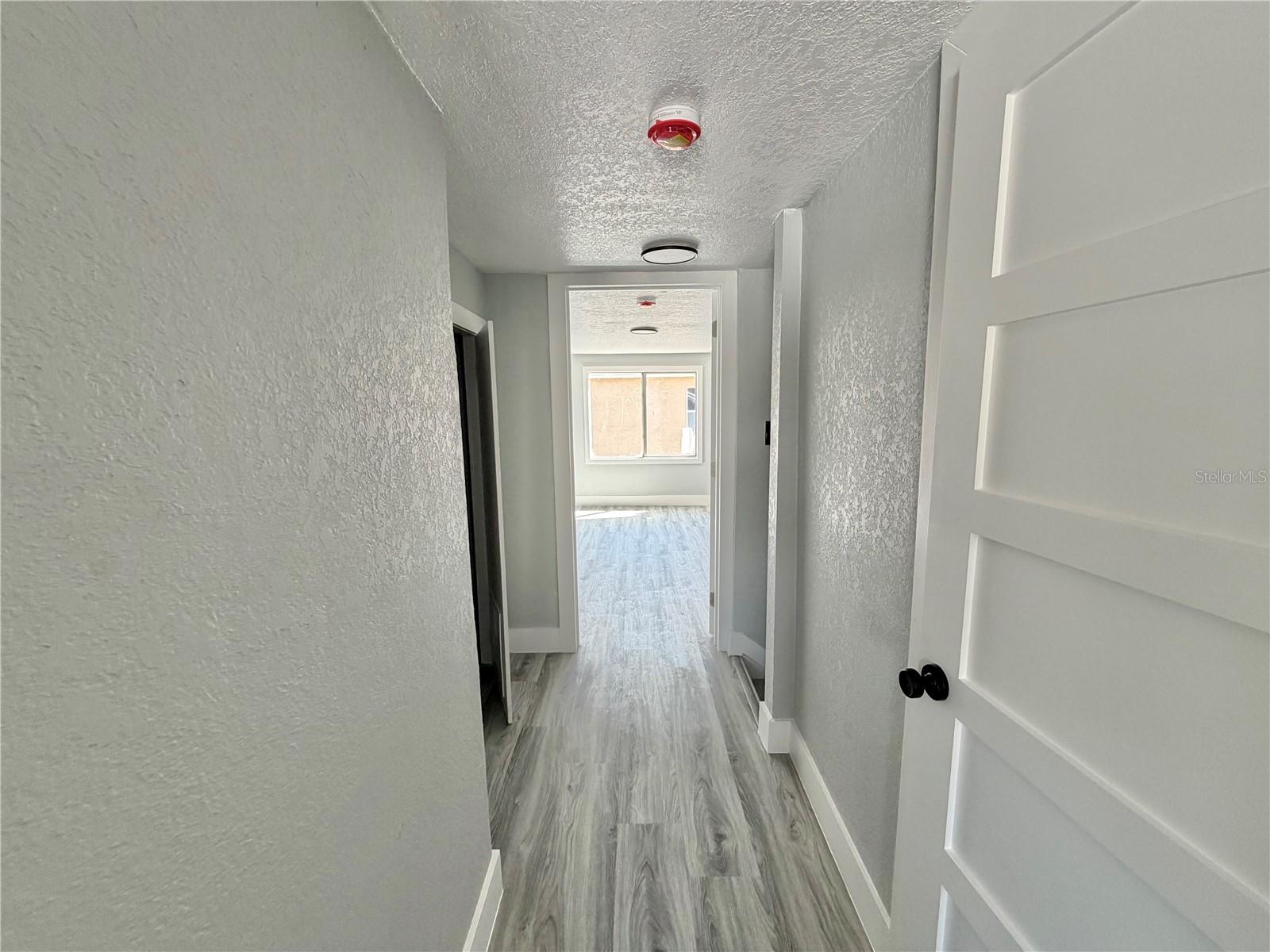 Image 5 of 12 For 2728 1st Avenue S