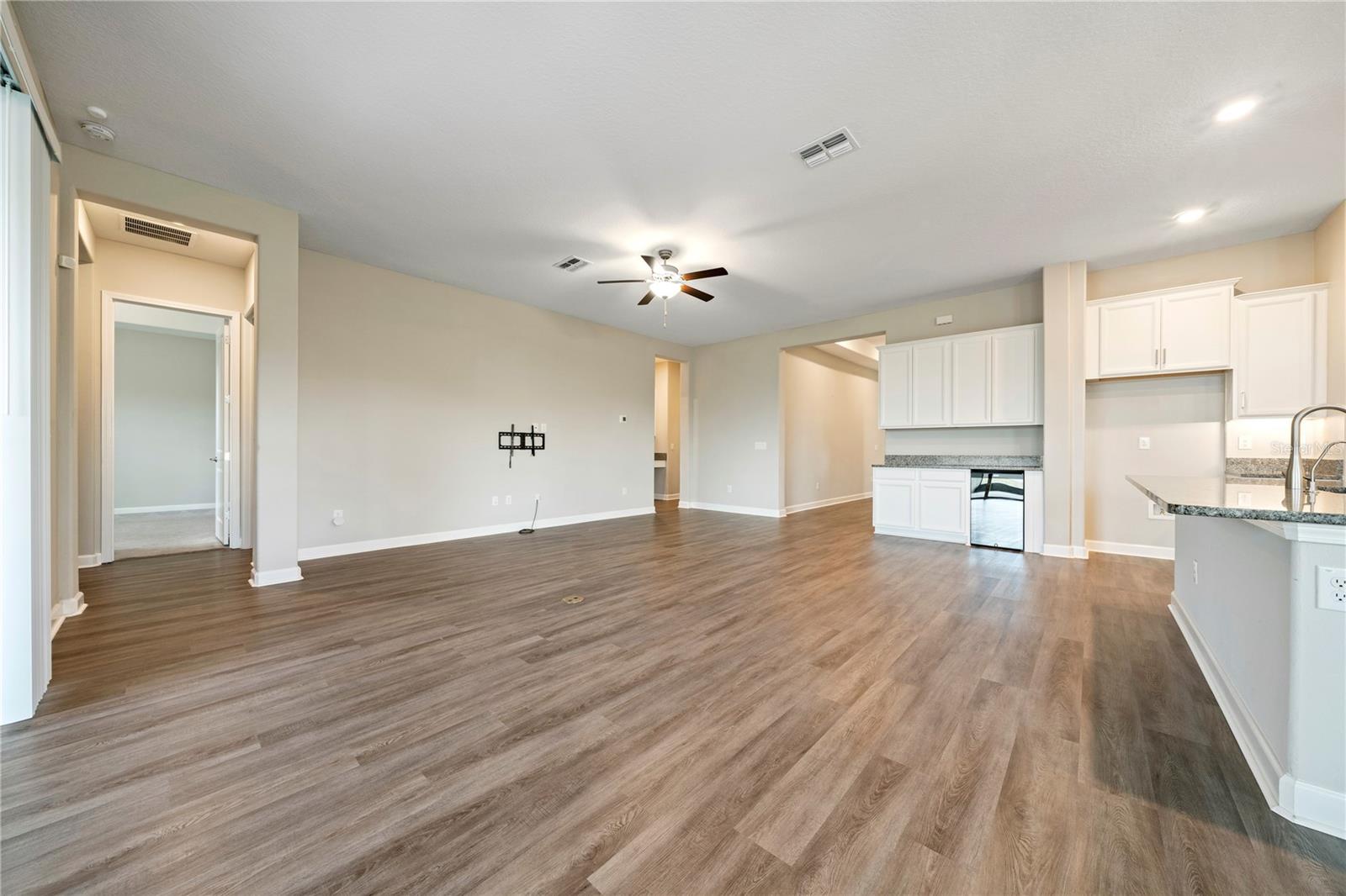 Image 13 of 80 For 31875 Magna Gulf Loop