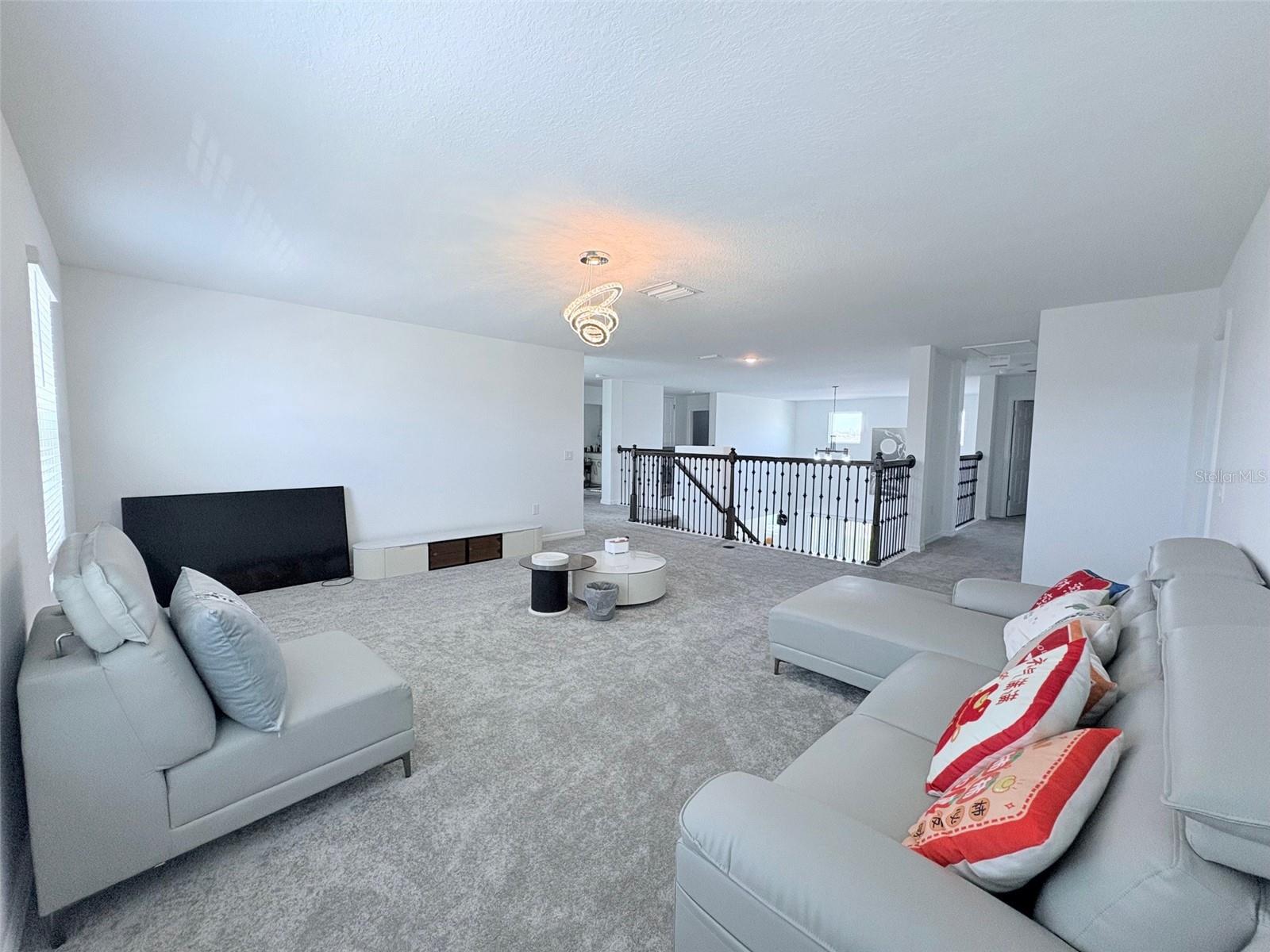 Image 21 of 47 For 4158 Gooseberry Trl