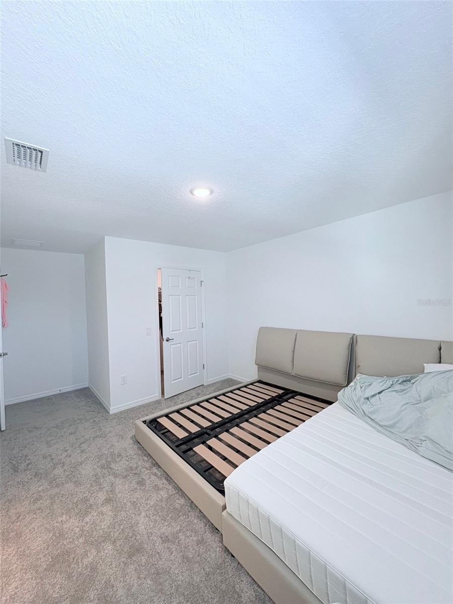 Image 28 of 47 For 4158 Gooseberry Trl